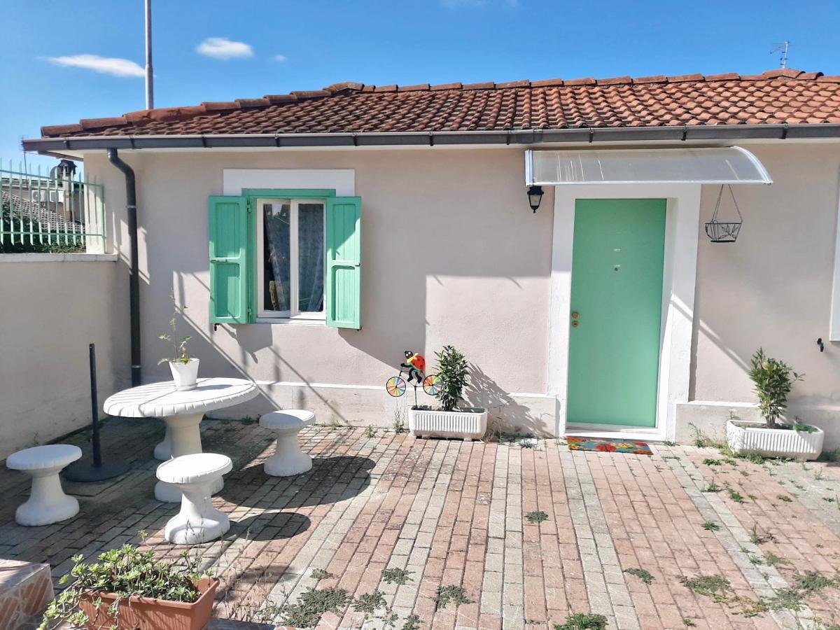 Вілла Coccinella House Le Casette Екстер'єр фото